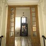 Apartmán Stylish 1-bedroom Minutes From Beach&promenade Nice
