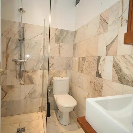 Stylish 1-bedroom Minutes From Beach&promenade * نيس